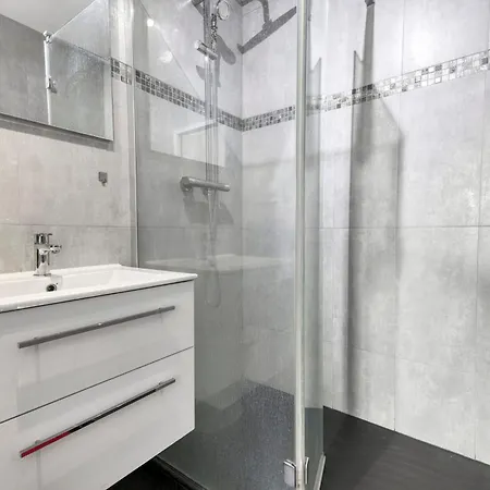 Apartamento Le Blum - Ac - Balcon - Porte De Bercy Maisons-Alfort